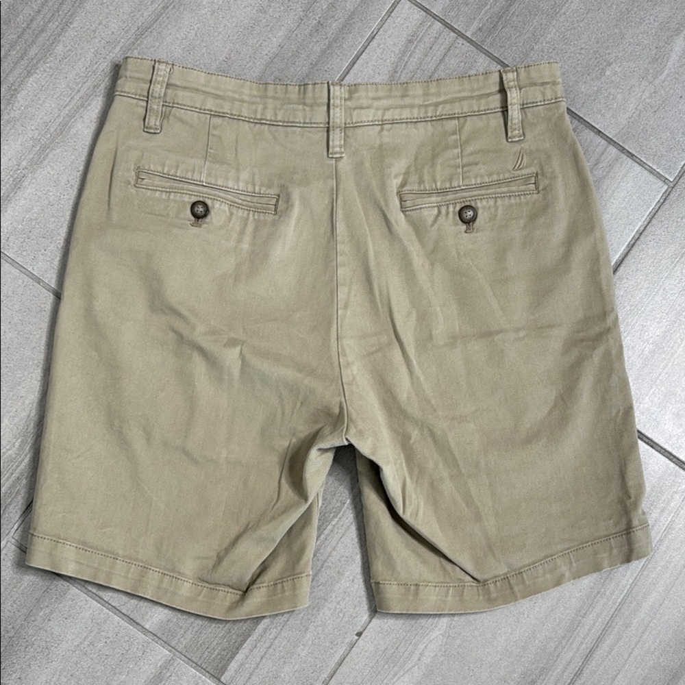 Nautica Tan Flat Front Shorts Lightweight Casual - Picture 5 of 9